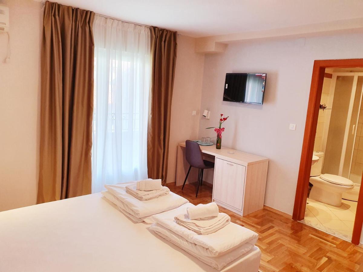Apartments Pier Budva Exteriör bild
