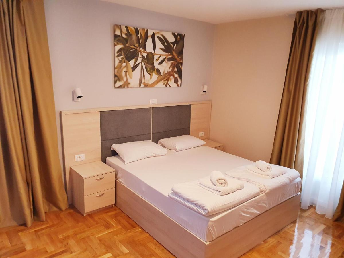Apartments Pier Budva Exteriör bild